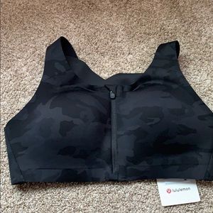 NWT Lululemon Enlite Bra Zip Front